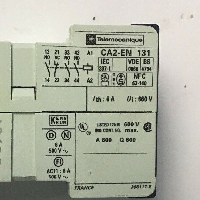 TELEMECANIQUE CA2-EN131M CONTROL RELAY 220V 50HZ