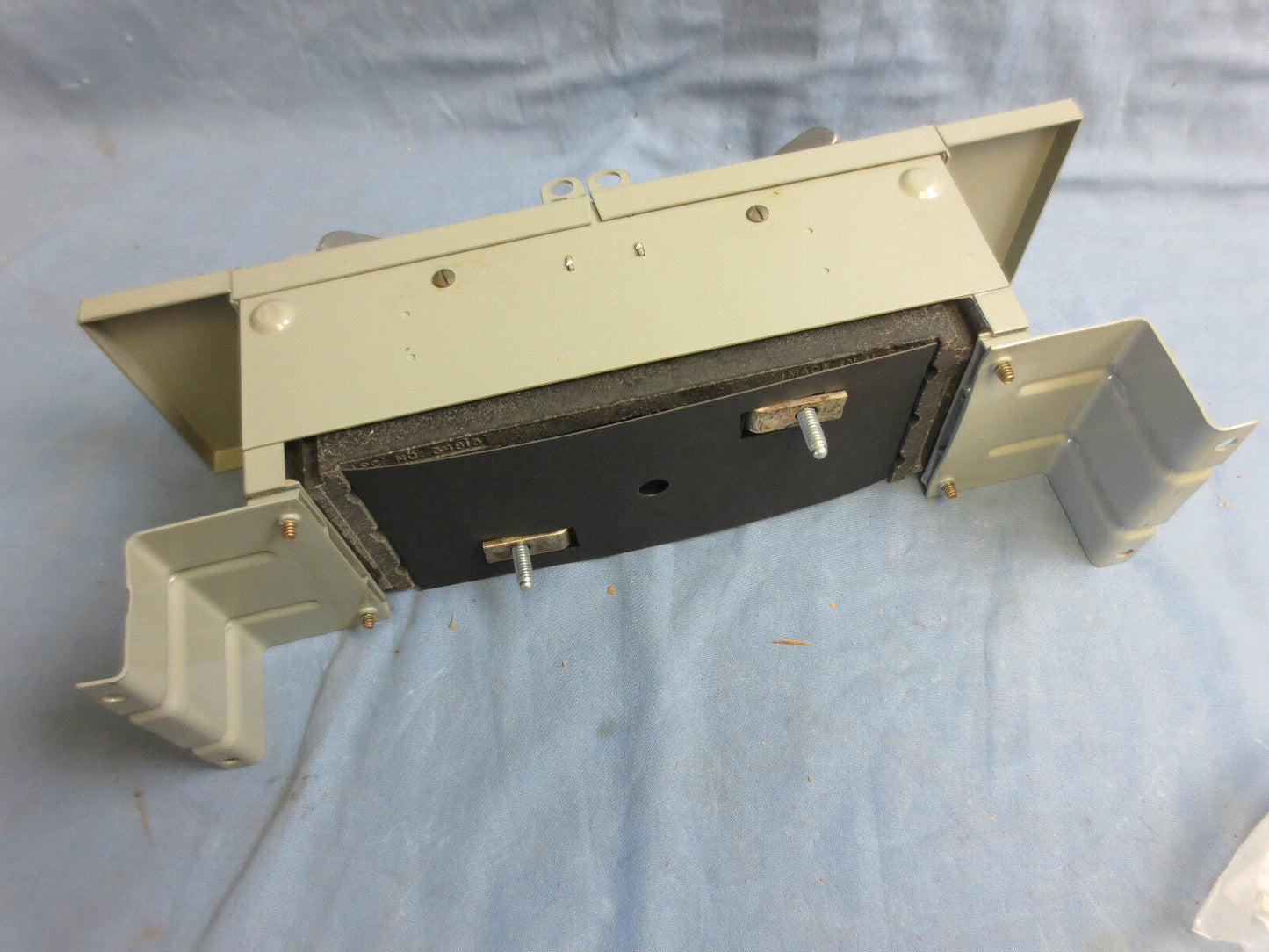 I-T-E V7B2211LR VACU BREAK PANELBOARD & SWITCHBOARD UNIT 240V 30-30A NEW SURPLUS