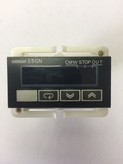 OMRON E5GN-Q1P TEMPERATURE CONTROLLER 111-240VAC OUTPUT 21mA 12VDC