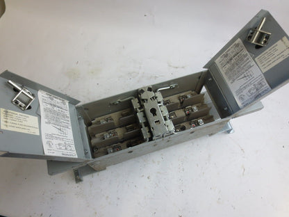 SIEMENS / I-T-E V7B3211R VACU-BREAK SWITCH - 240VAC, 30A, 3-POLE, 3-PHASE