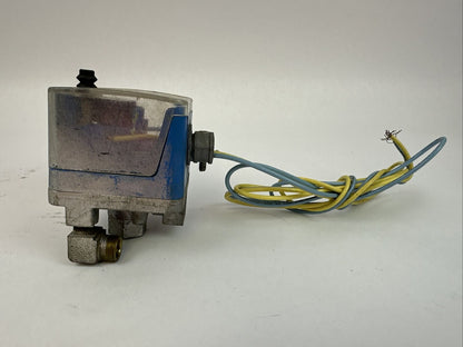 HONEYWELL C6097B GAS PRESSURE VALVE Pmax = 5.0PSI