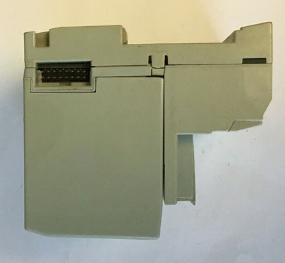 ALLEN BRADLEY 1794-OA8/A MODULE W/ 1794-TBNF/A TERMINAL BLOCK
