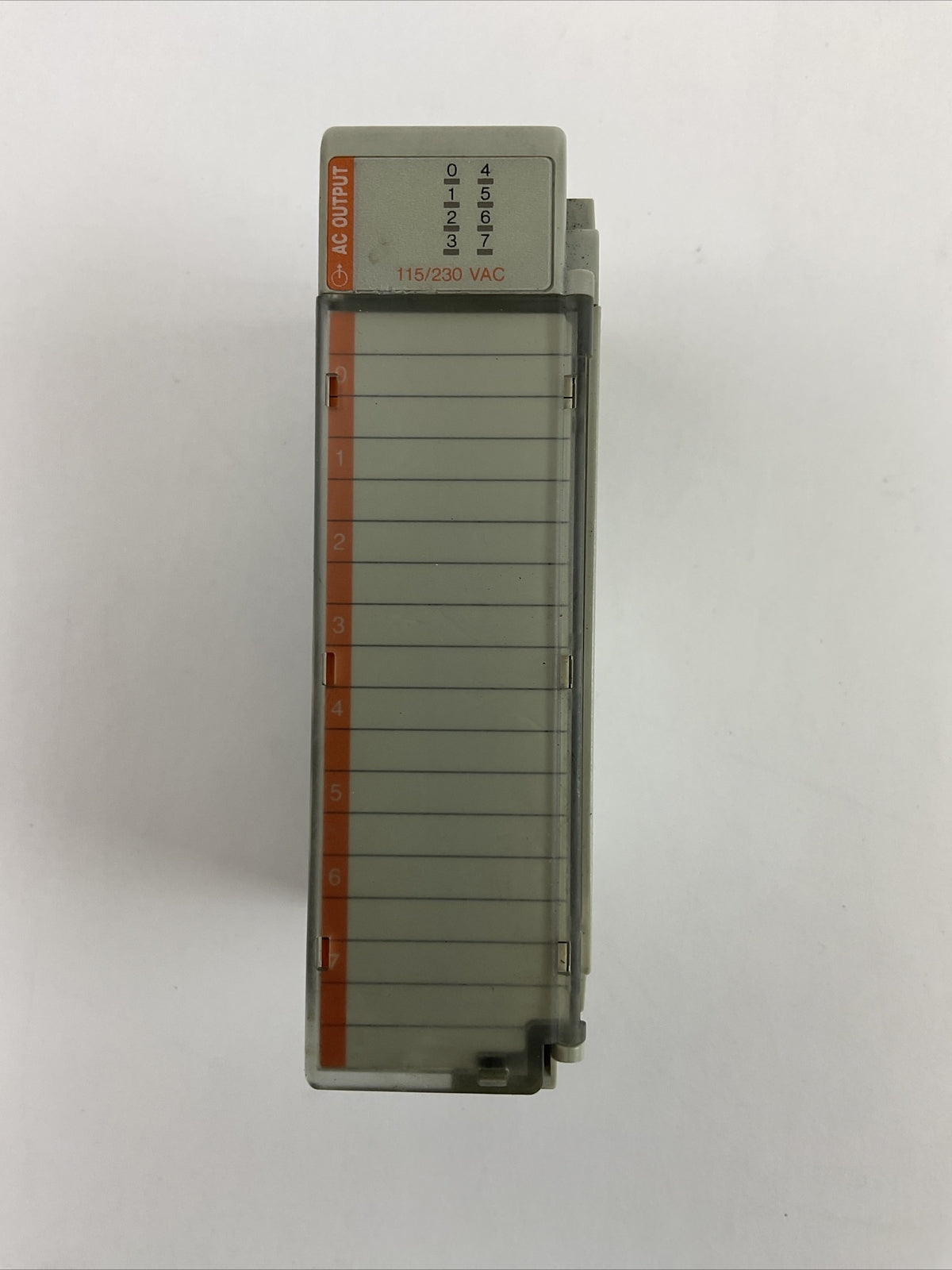 ALLEN BRADLEY 1769-OA8 SER A REV 1 F/W REV 1.1 8PT 85-264VAC OUTPUT MODULE