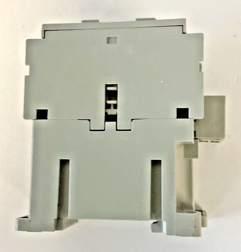 ALLEN BRADLEY 100-C12E*10 SER.A CONTACTOR 24VDC