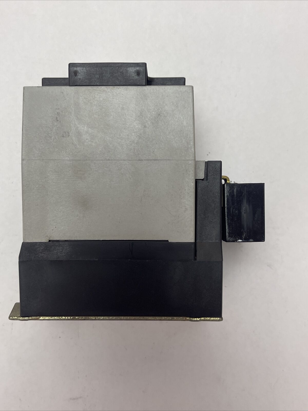 SQUARE D CLASS 8501 TYPE X0 40 INDUSTRIAL CONTROL RELAY FORM EV SERIES A
