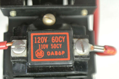 ALLEN-BRADLEY 700-BA300A1, Series A / RELAY / 3-POLE / N.O. / 120V / NEW SURPLUS
