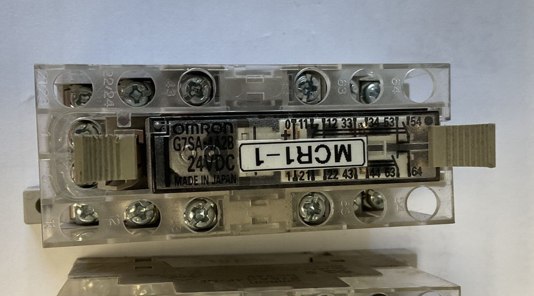 OMRON P7SA-14F-ND RELAY SOCKET BASE 20A W/G7SA-4A28 24VDC RELAY ***LOTOF2***