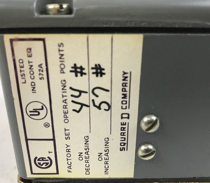 Sq D Pressure Switch class 9012 type ACW-21 series B, Range 400-3000psi new