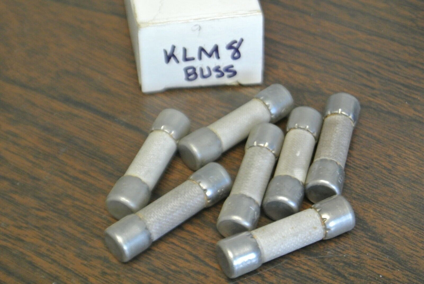 LOT of 7 / BUSS KLM-8 FAST-ACTING MIDGET FUSE / 8A / 500V / NEW SURPLUS / KLM8