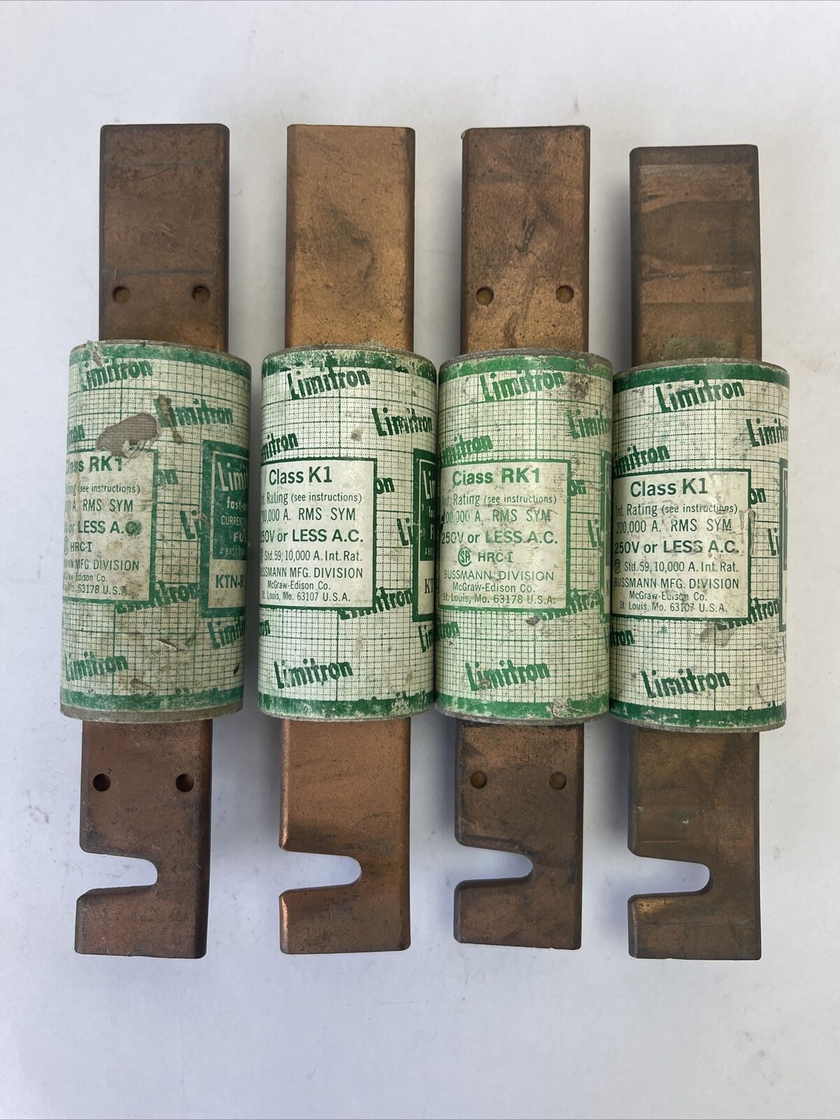 BUSSMANN KTN-R125 LIMITRON FAST-ACTING FUSE 125AMP 250VAC (LOT OF 4)