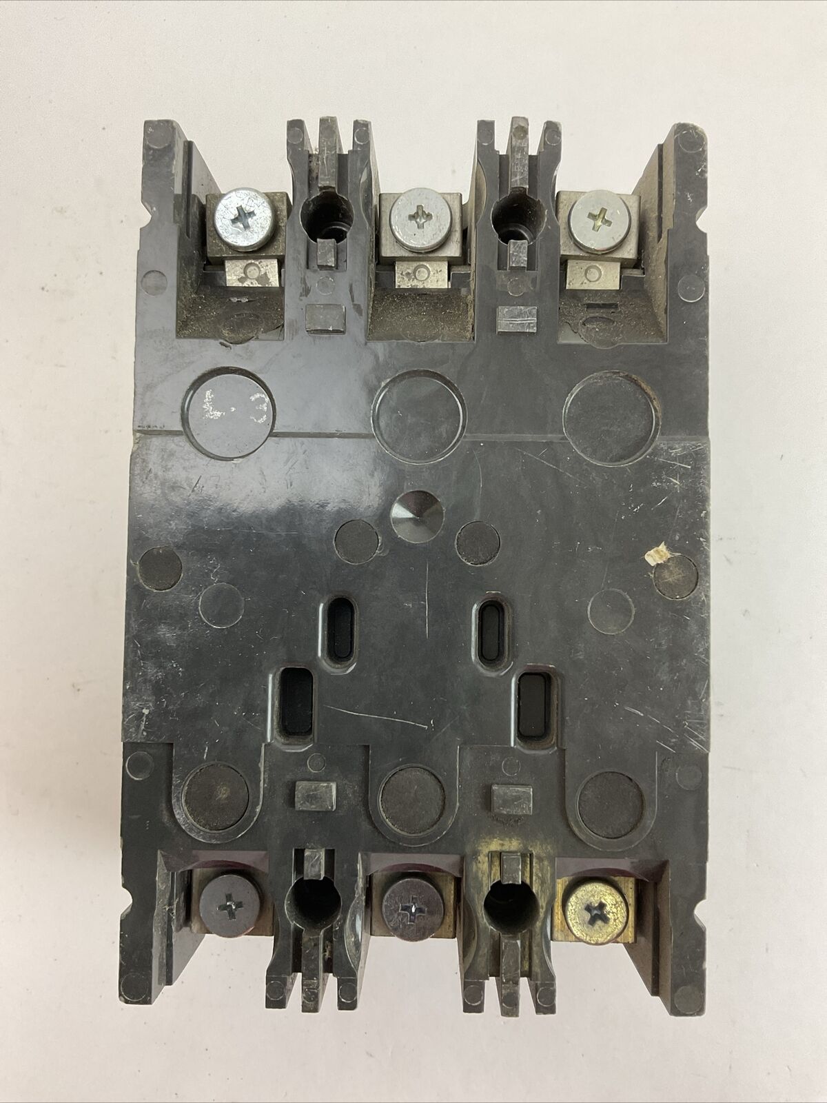 GE TED136040 40AMP 600VAC 250VDC 3POLE CIRCUIT BREAKER