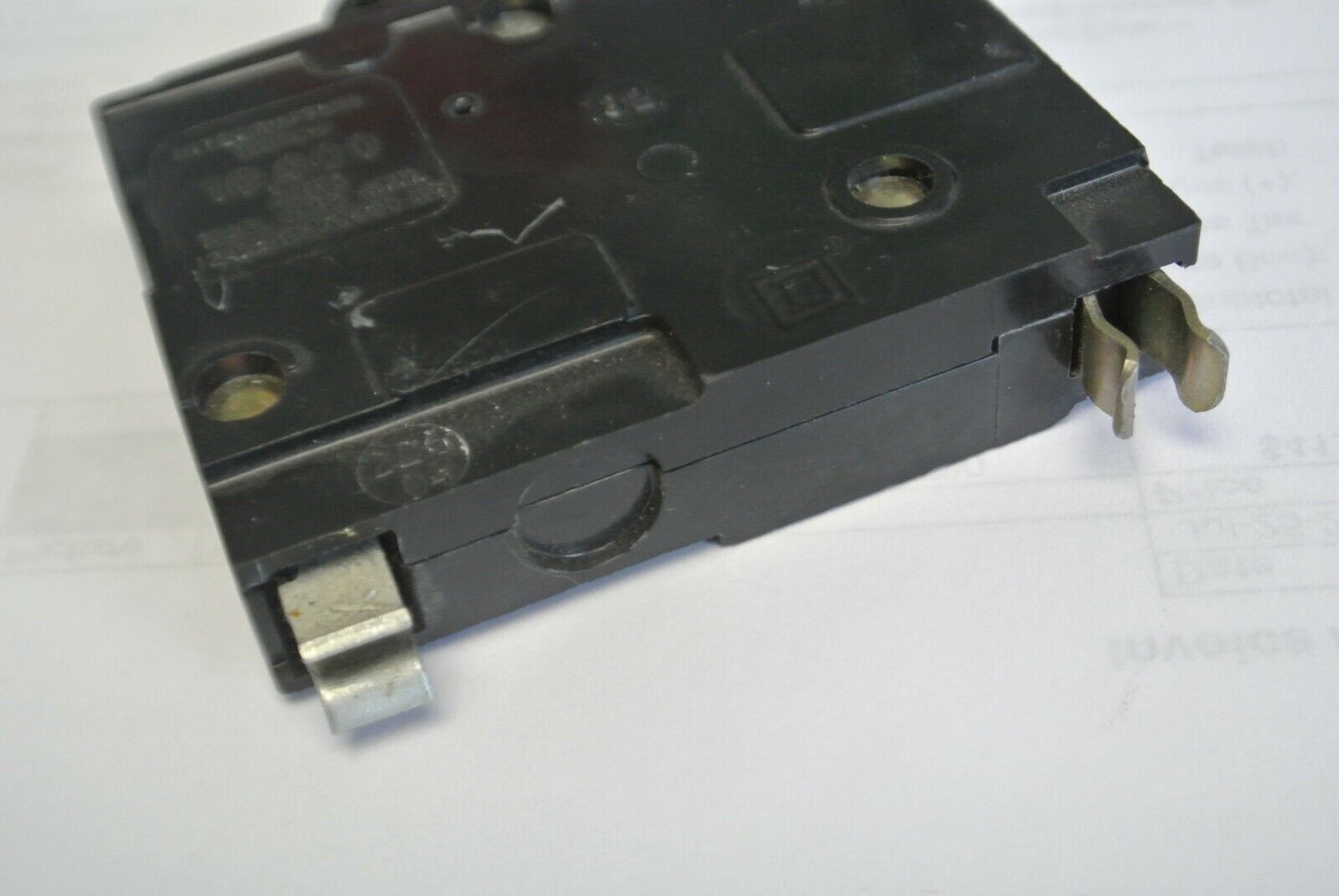SQUARE D QO115 CIRCUIT BREAKER / 15A / 120/240VAC / 1 POLE***LOTOF5***