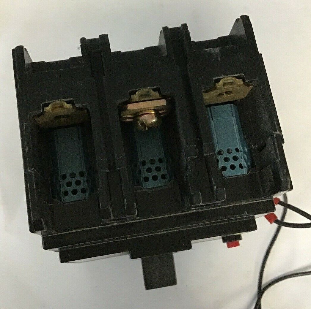 FUJI ELECTRIC SG53R CIRCUIT BREAKER 30AMP 100-200V 25KA