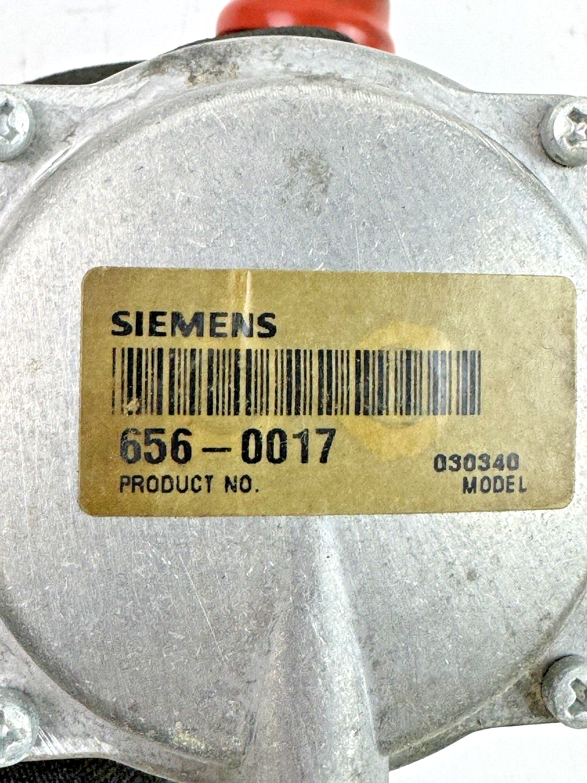 SIEMENS - 656-0017 - 2-WAY NO ANGLE UNION VALVE - 1/2" NPT, 2.1 cv, 3-8 PSI