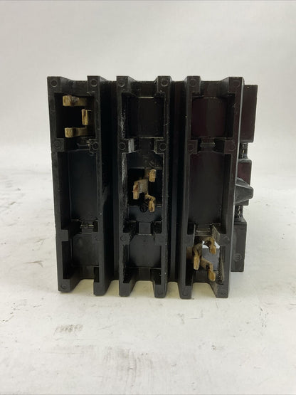 SQUARE D FA34030 TYPE FA 30AMP 480VAC 250VDC 3POLE CIRCUIT BREAKER