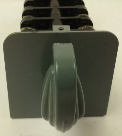 ALLEN BRADLEY H609083-2 ROTARY PILOT SWITCH, SIZE 10, 25A, H609083/2, BUL. 806