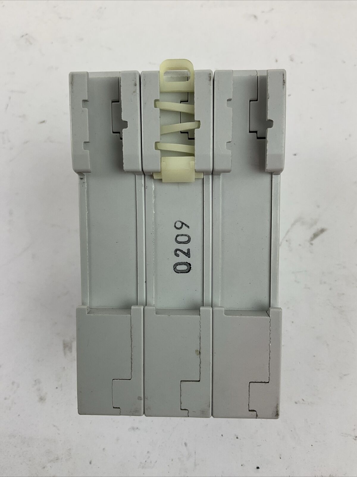 ALLEN BRADLEY 1492-CB3G030 MANUAL MOTOR CONTROLLER 3A 1-1/2HP 3P 480Y/277VAC SER