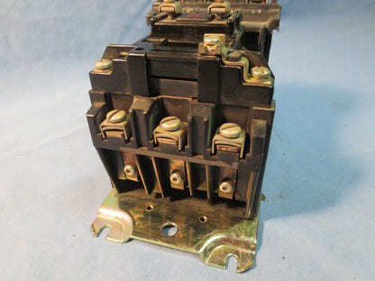 ALLEN-BRADLEY 509-AOD Ser. B MOTOR STARTER, NO OVERLOAD RELAY, COIL CB236