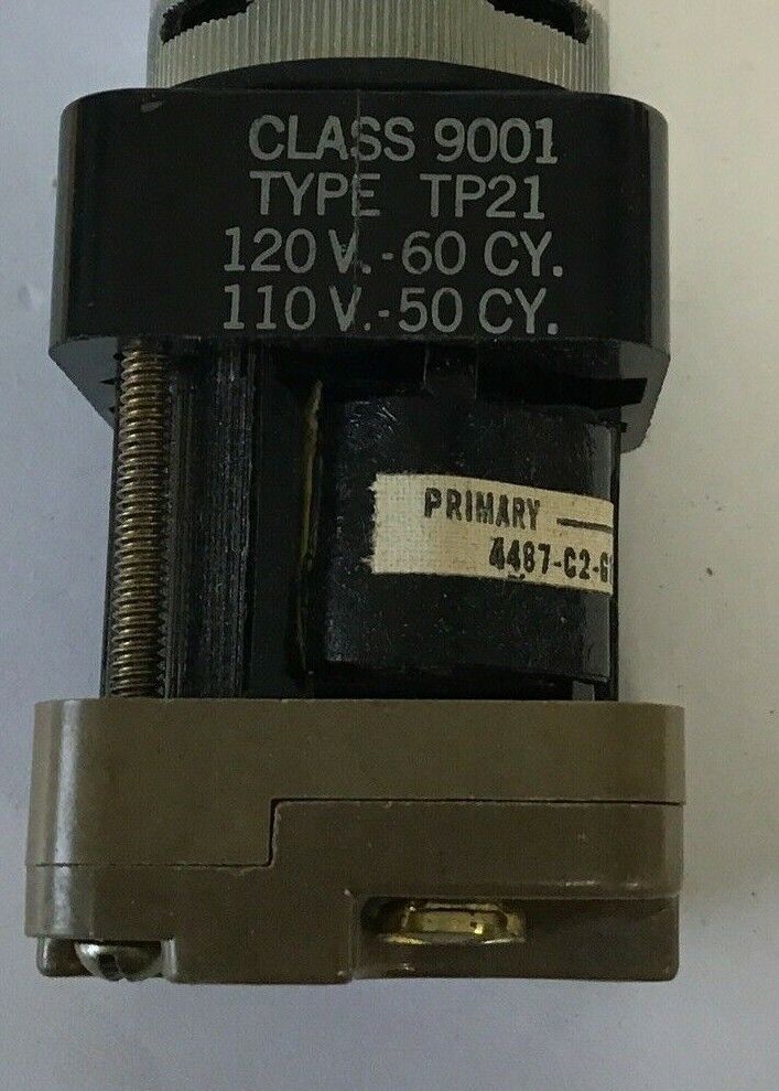 SQUARE D 9001 TP-21 120/110V 60/50CY AMBER/ORANGE PILOT LIGHT