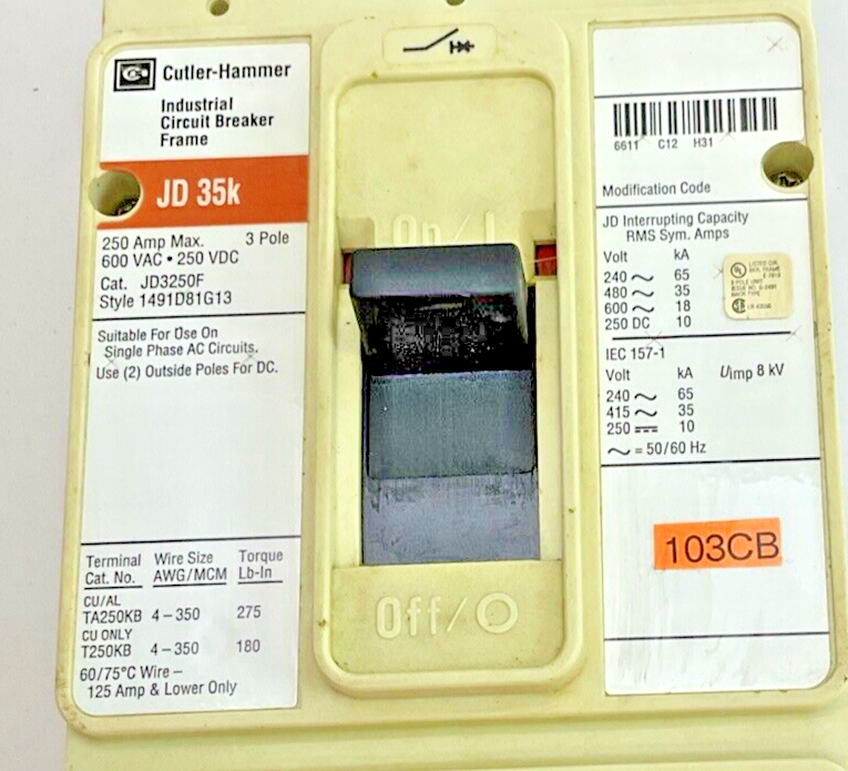 CUTLER HAMMER JD3250F CIRCUIT BREAKER JD 35K 600VAC 250VDC 3POLE