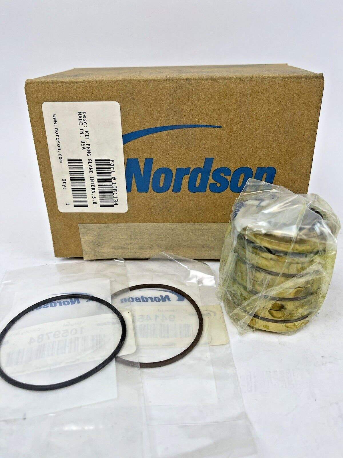 NORDSON - 1081134 - PACKING GLAND FOR RHINO SD2/XD2 - TWO EXTRA O RINGS - RARE