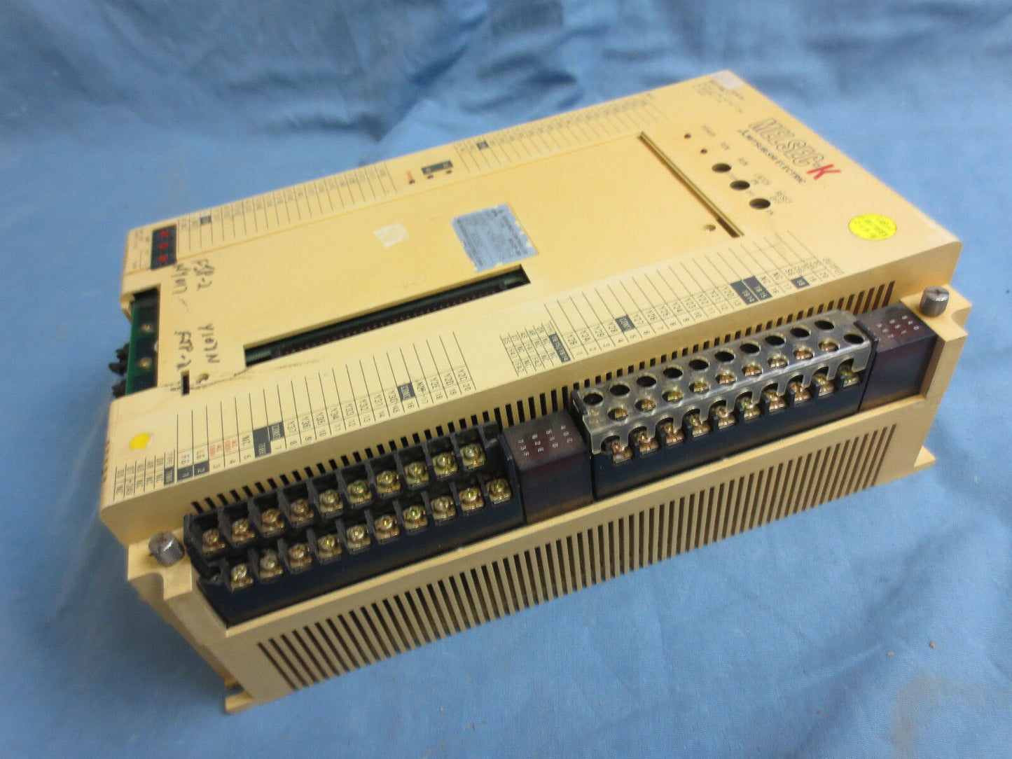 MITSUBISHI KOJ2P-DR MILSEC-K SEQUENCE CONTROLLER AC100/200V, 2A