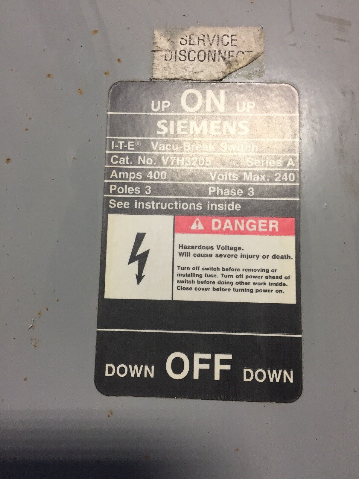 SIEMENS V7H3205 VACU-BREAK SWITCH 400 AMP 240V MAX 3 POLE 3 PHASE SERIES A