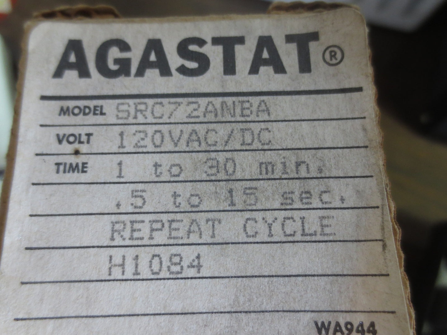 AGASTAT SRC72ANBA TIMING RELAY 120/60 - 1 to 30 Minutes/ .5 to 15 Seconds REPT
