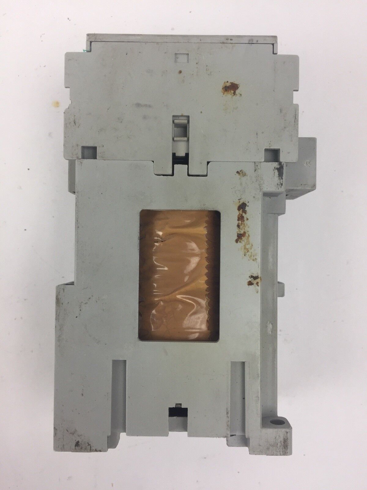 ALLEN BRADLEY 100-C23Z*10 CONTACTOR SER B 600VAC 30A COIL 24VDC