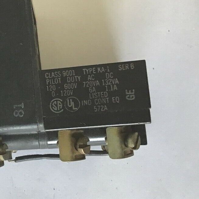 SQUARE D 9001KM34  PUSH BUTTON 24VAC/DC SER.A RED CAP