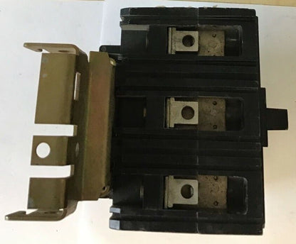 SQUARE D FA34015 CIRCUIT BREAKER 15A 480VAC 250VDC SER.2