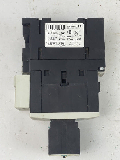 SIEMENS 3RT1036-3BB40 - CONTACTOR - W/ 3RH1921-2HA22 AUX BLOCK AND 3RT1926-1BB00