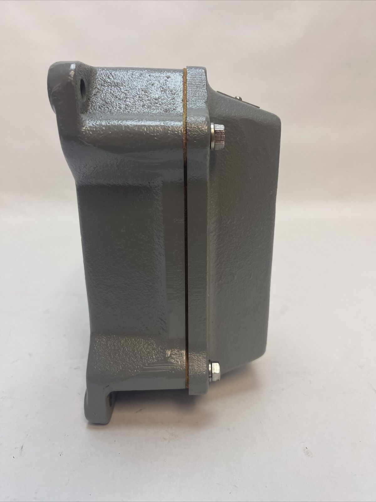SQUARE D 9001 GW-204 CONTROL STATION SERIES A 600VAC PUSH BUTTON OPEN CLOSE