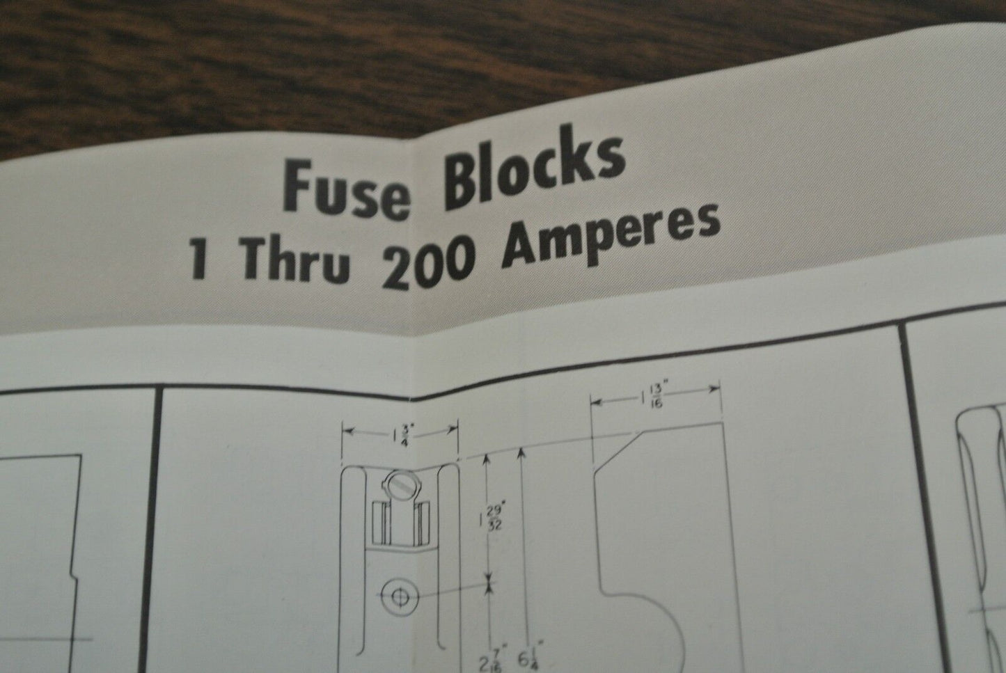 ALLEN-BRADLEY 1491-N122 CERAMIC FUSE BLOCK 30A, 250V, 2-POLE - NEW SURPLUS