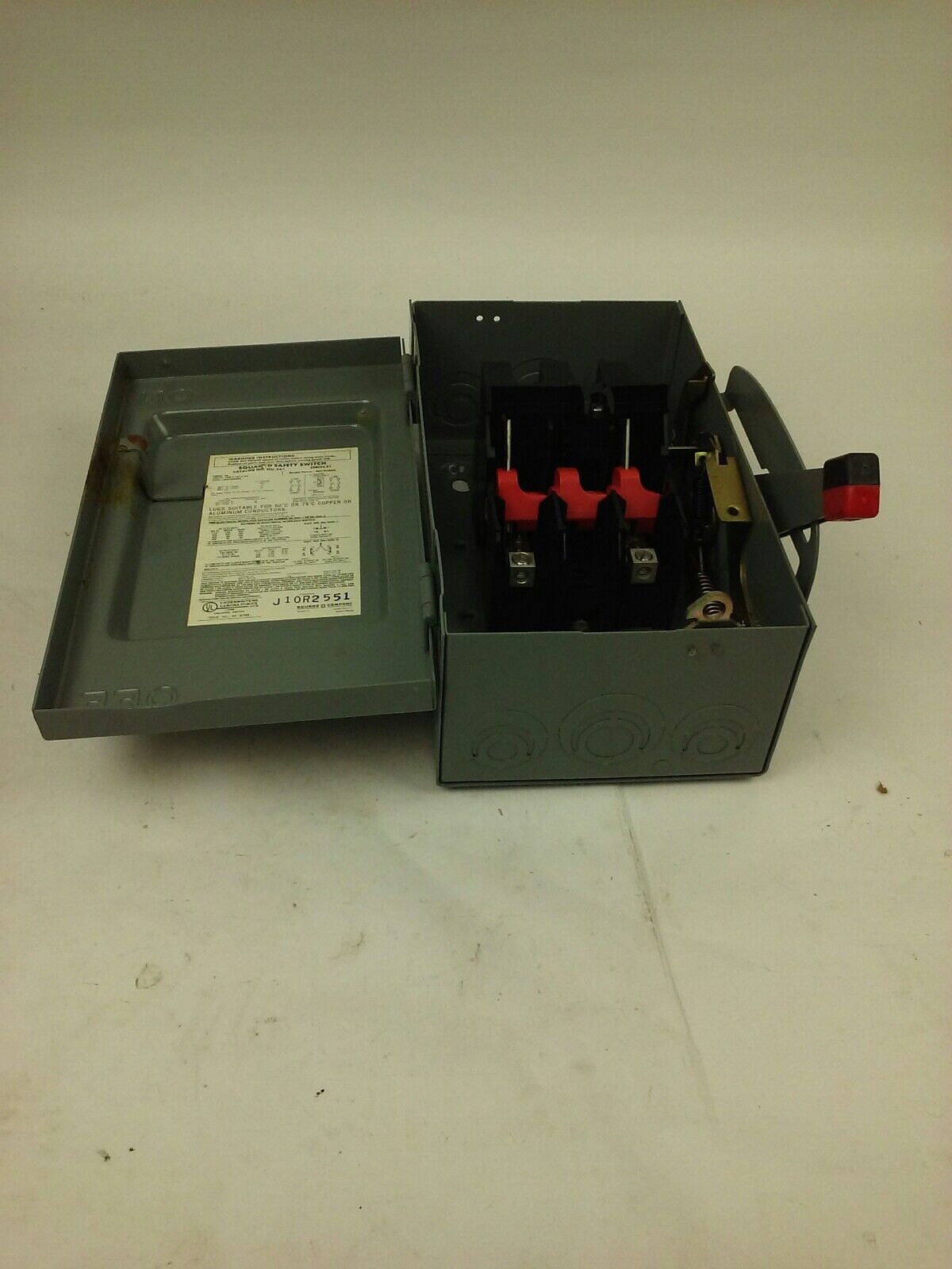 SQUARE D HU-261 SER E1 SAFETY SWITCH 600VAC/DC 30A SINGLE THROW NON FUSIBLE