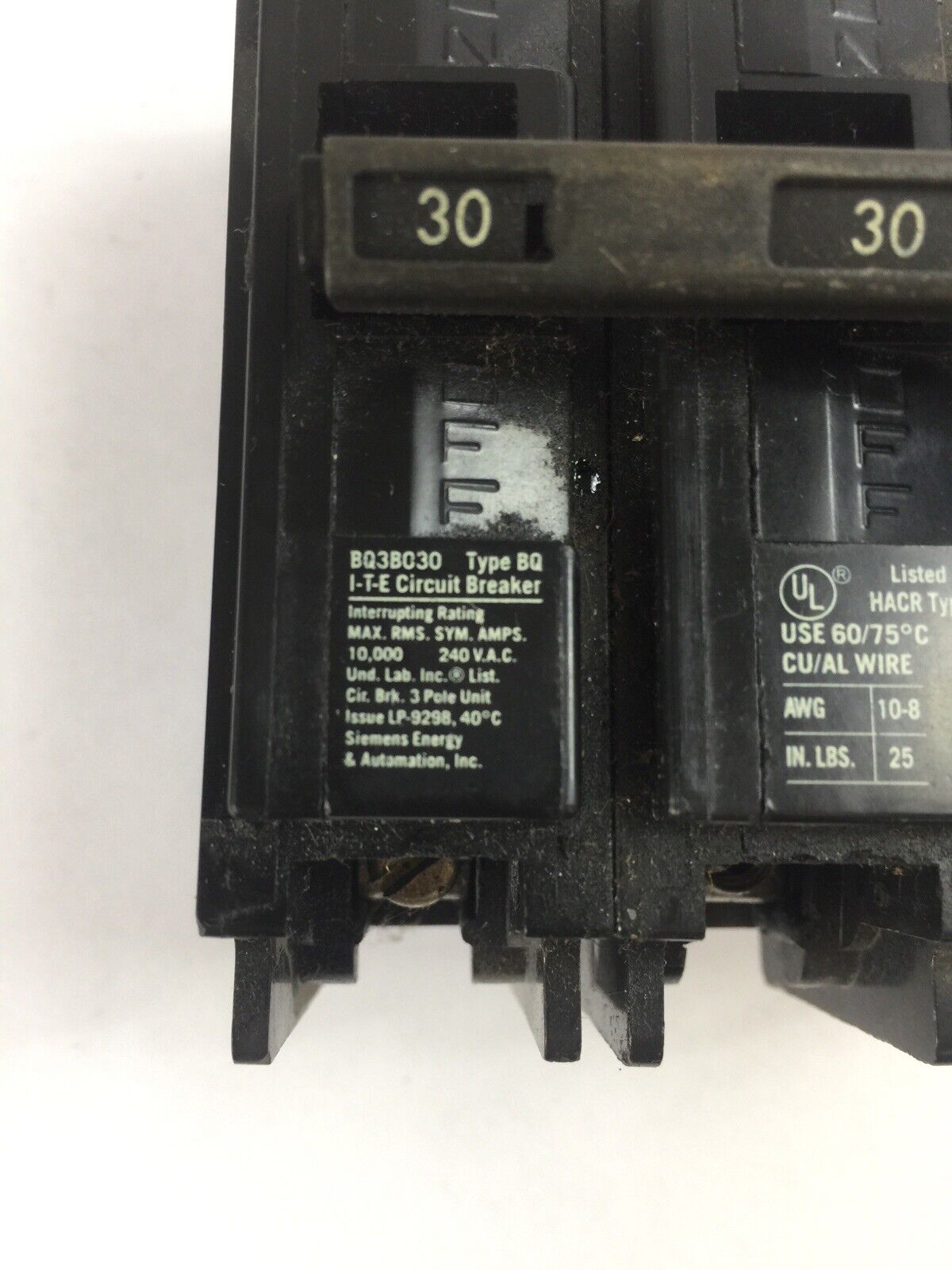 ITE BQ3B030 CIRCUIT BREAKER 3POLE 30AMP 240VAC