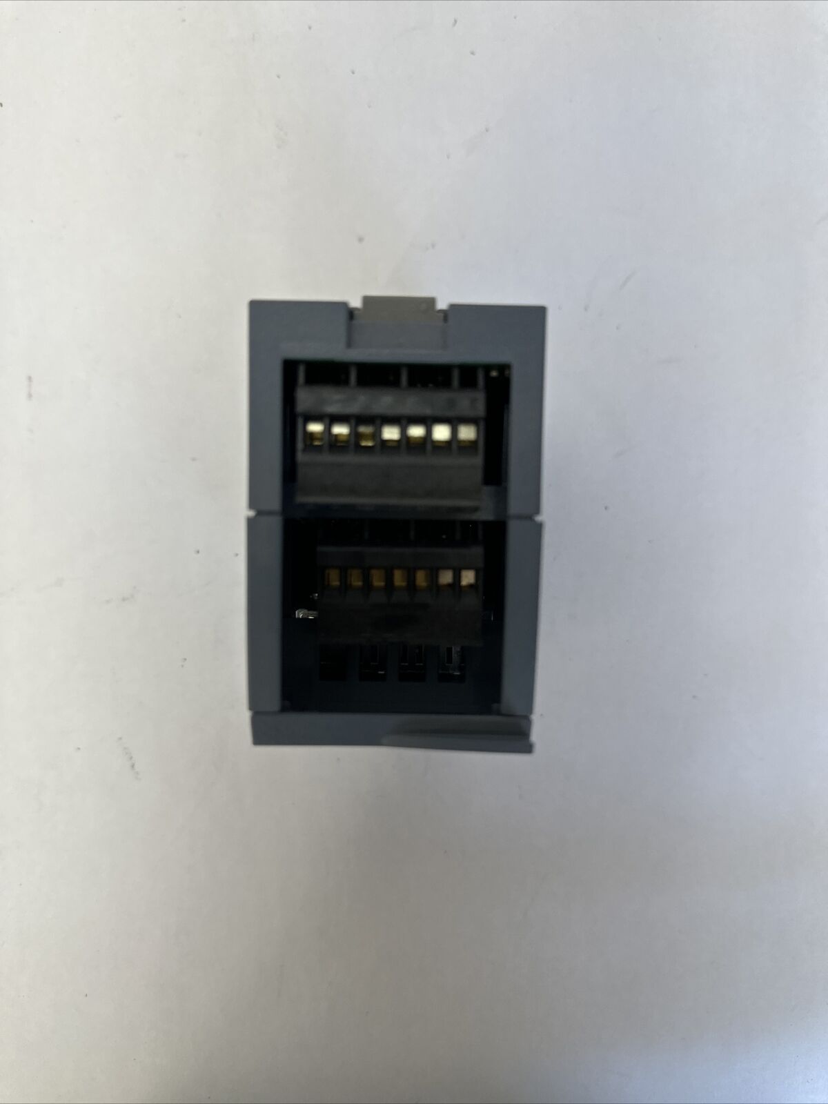 SIEMENS 6ES7 231-4HF30-0XB0 SIMATIC S7-1200 ANALOG INPUT MODULE SUPPLY 24VDC