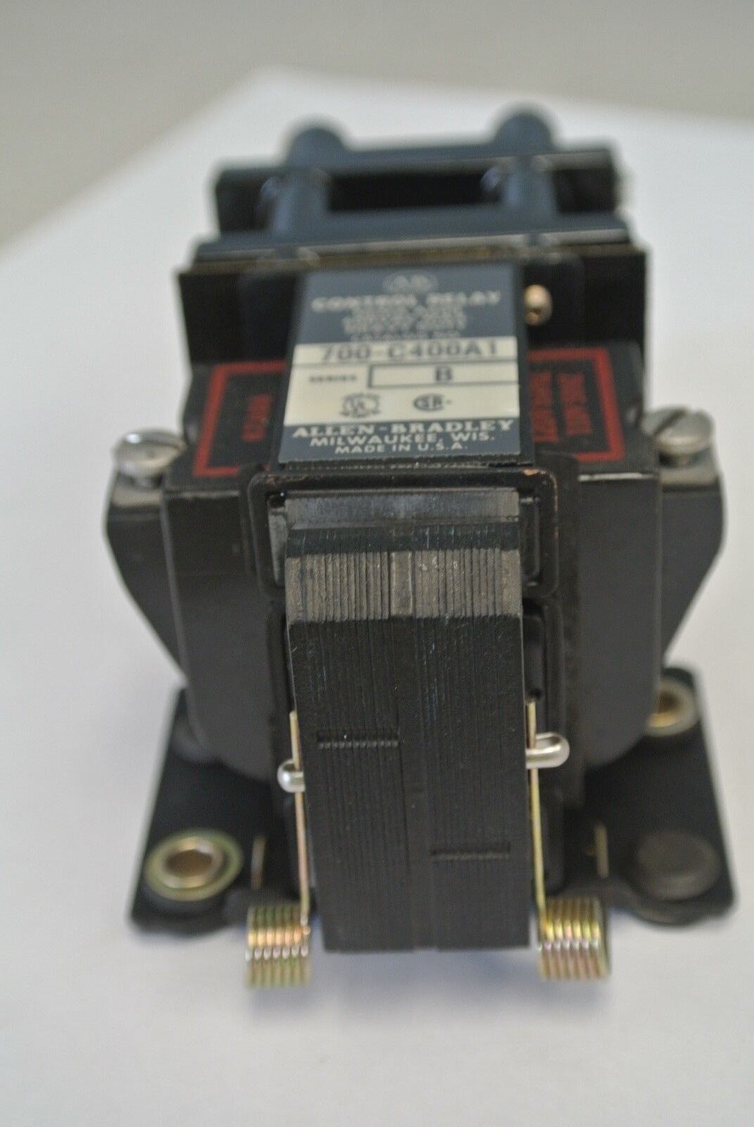 ALLEN-BRADLEY 700-C400A1 TYPE C AC RELAY / 110-120VAC / 4 N.O. / NEW SURPLUS