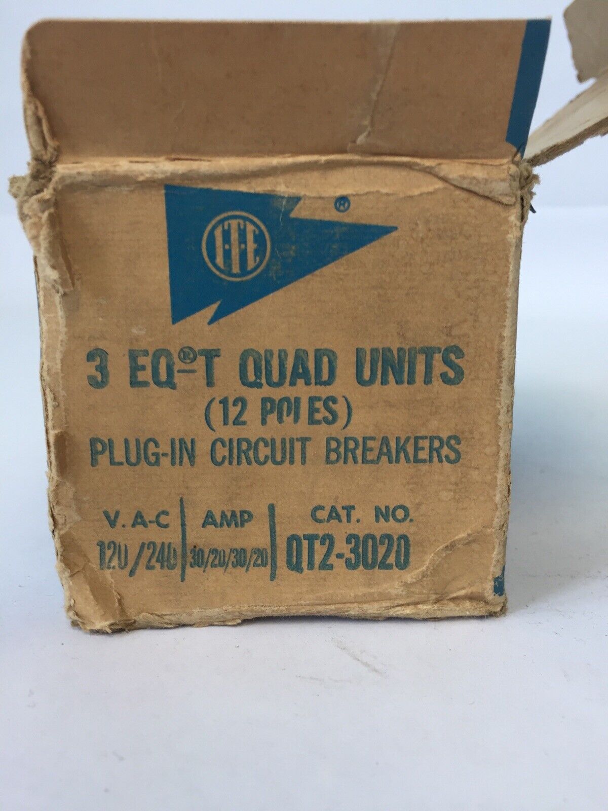 ITE QT2-3020 3 EQ-T QUAD UNITS PLUG-IN 120/240VAC 30/20/20/30A (BOX OF 3)