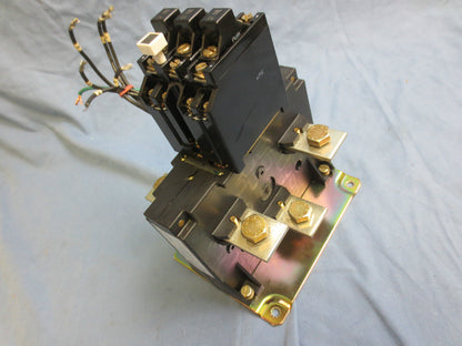 ALLEN-BRADLEY 592-TPD300 Ser. A OVERLOAD RELAY 304A w/ 592-JOV16 w/ W39 HEATERS