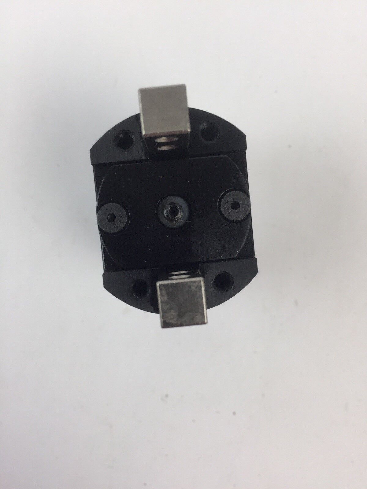 R & I MFG CO MH-20A DURA-GRIP
