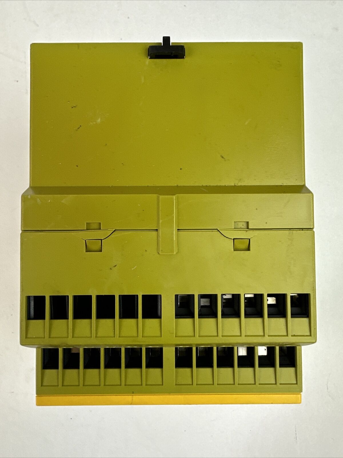 PILZ PNOZ X9 24 V AC 24 V DC 7S20 SAFETY RELAY