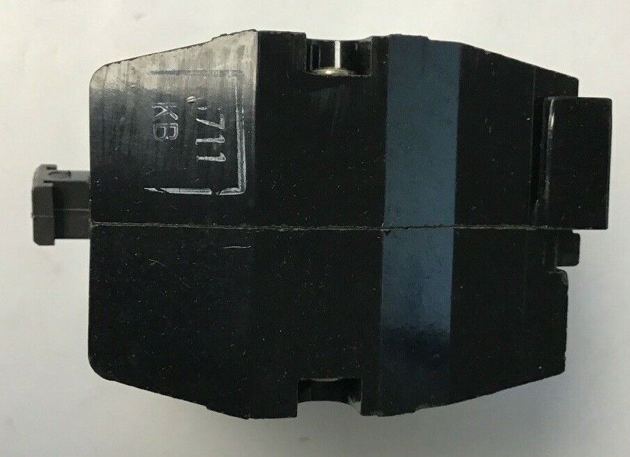 SQUARE D 8501 GU-44 UNIVERSAL POLE ATTACHMENT SER. A 4N.O./4N.C. NEMA A300