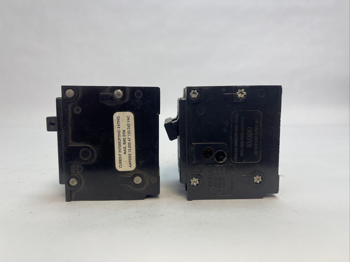 CUTLER HAMMER / WESTINGHOUSE HQP2020 CIRCUIT BREAKER 20A 2P 120/240VAC(LOT OF 2)