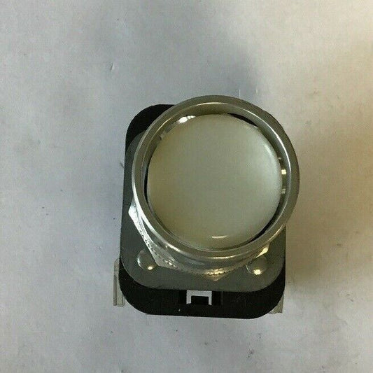 ALLEN BRADLEY 800T-QA24WA2 SER.T WHITE PUSH BUTTON 24VAC/DC