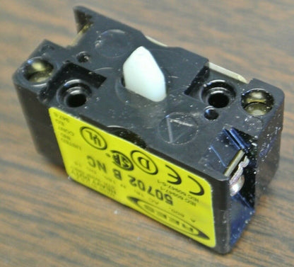 REES 50702-000 CONTACT BLOCK / 1 N.C. / STROKE 10 to OPEN / NEW SURPLUS