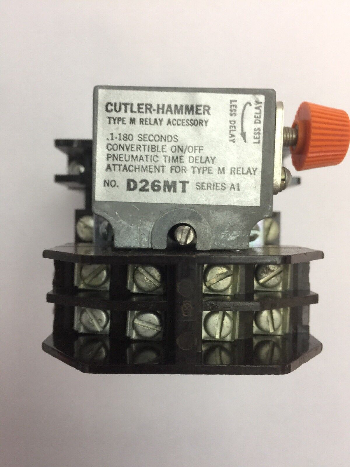 CUTLER HAMMER D23MR005A TYPE M RELAY W/ TIMER ATTACH 300V COIL 120V 60CY