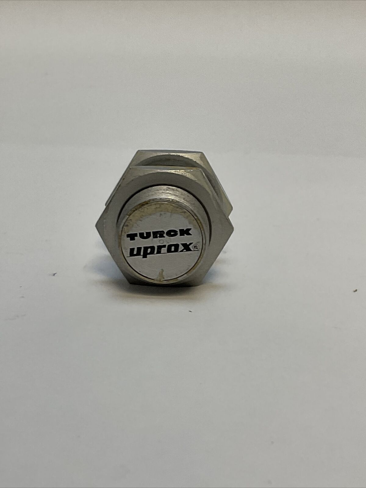 TURCK B15U-MT18-AP6X-H1141 INDUCTIVE SENSOR