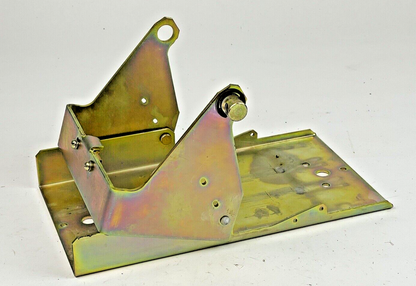 ALLEN BRADLEY - 1494V-M60 SERIES A - OPERATING MECHANISM FOR DISCONNECT SWITCH