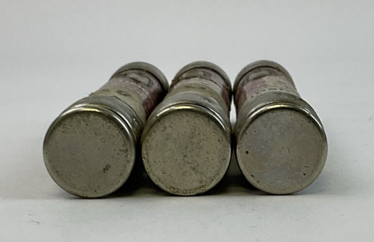 LITTELFUSE IDSR30 600V 30AMP CURRENT LIMITING INDICATOR FUSE (LOT OF 3)